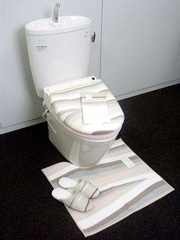 totoサンドウェーブ：サンドピンク#SPK　純正のトイレマット、便座カバーを超特価で全国配送　ご注文当日に出荷対応
