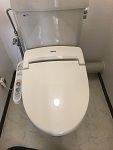 交換前　温水洗浄便座