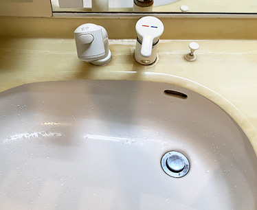 洗面水栓施工前