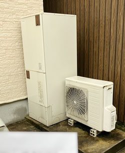 施工前：エコキュート 