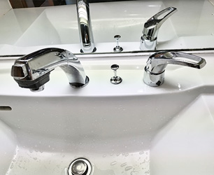 洗面水栓施工前