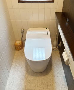 トイレ施工前
