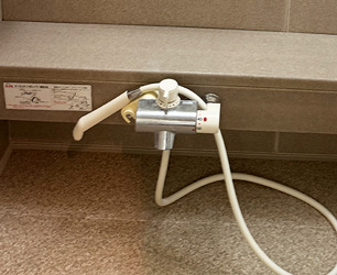 施工前：浴室用シャワー水栓 