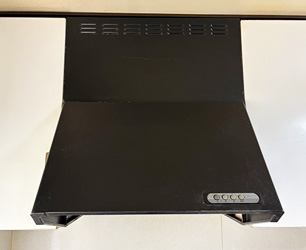 施工前：レンジフード