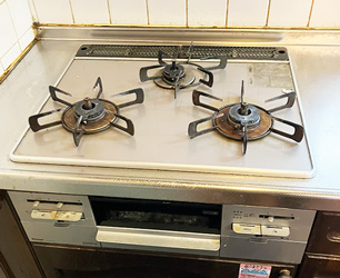 交換前　コンロ