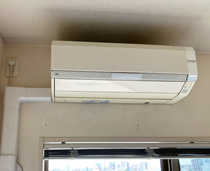 施工前：壁掛ルームエアコン 