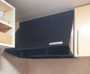 施工前：レンジフード