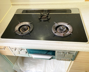 交換前　コンロ