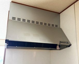 施工前:レンジフード