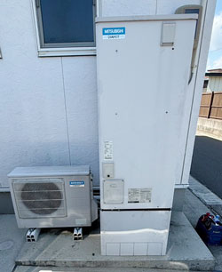 施工前:エコキュート