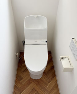 トイレ　交換前