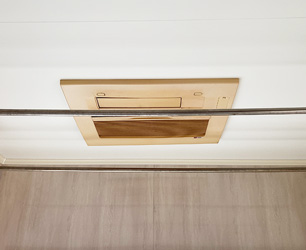 交換前　浴室乾燥機