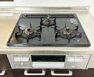 施工前：ガスコンロ 