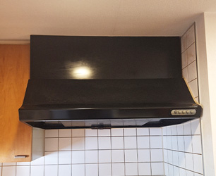 施工前：レンジフード