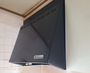 施工前：レンジフード