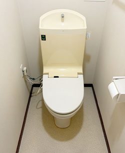 トイレ施工前