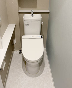 トイレ　交換前