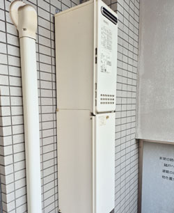 施工前 給湯器