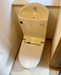 トイレ　交換前