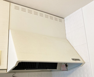 施工前：レンジフード