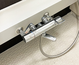 交換前　浴室水栓