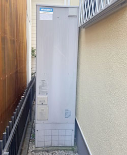 施工前：エコキュート 