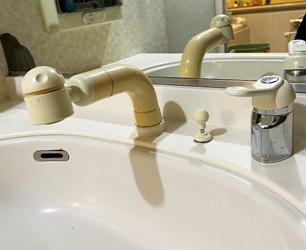 交換前　浴室水栓