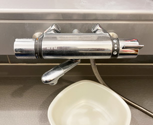 交換前　浴室水栓 