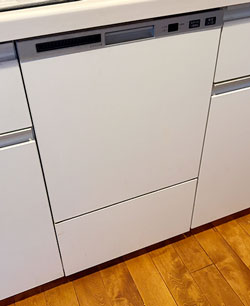 食洗機　交換前