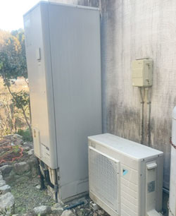 施工前：エコキュート 