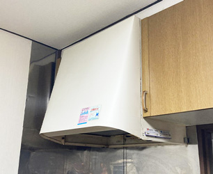 施工前：レンジフード