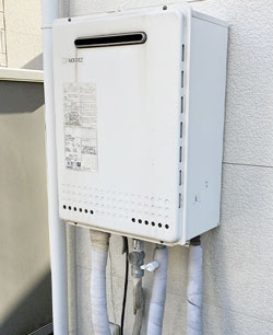 交換前　給湯器