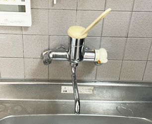 交換前　キッチン水栓