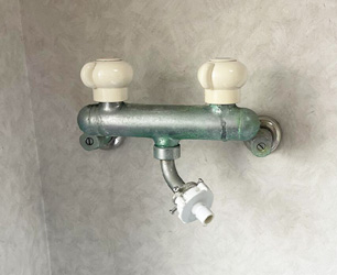 交換前　洗濯機用水栓