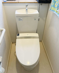 交換前　トイレ