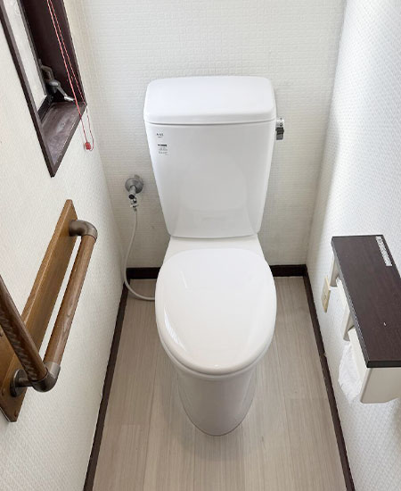 施工後:トイレ リクシル BC-Z30H+DT-Z350H