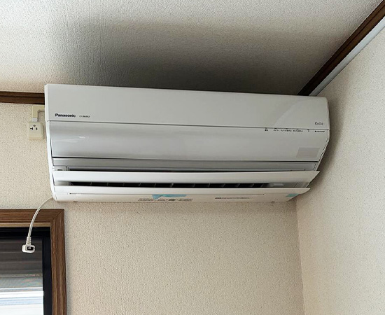施工後：壁掛ルームエアコン　パナソニック　CS-286DGX-W