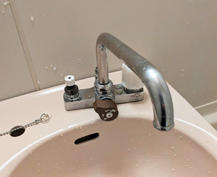 水栓施工前