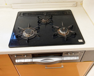 施工前のガスコンロ