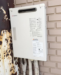 石油給湯器 施工前