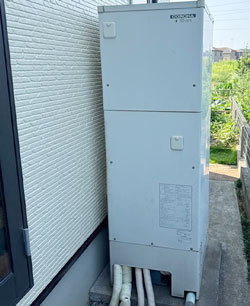 施工前：エコキュート 