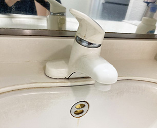 洗面水栓施工前