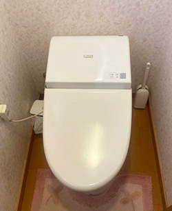 施工前トイレ