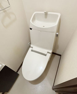 施工前:トイレ