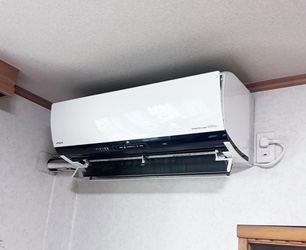 エアコン施工前