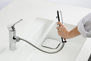 扱いやすいコンパクトシャワー