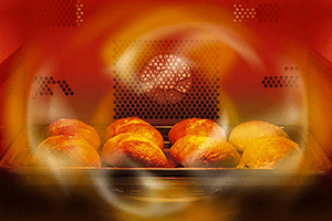 戸建てで１階の外壁に設置されている事例｜戸建て壁掛タイプ給湯器の設置例