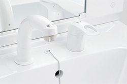 シングルレバー洗髪シャワー水栓
※ゴム栓/プッシュワンウェイ排水栓選択|LIXIL(INAX) オフト 間口600mm仕様一覧