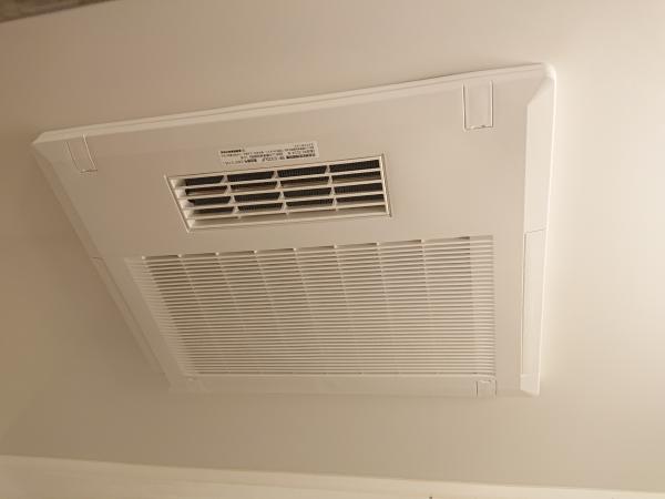 工事費込み】天井埋込み型浴室換気暖房乾燥機 100V 2室換気｜高須産業