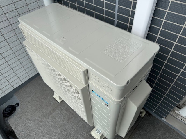 イッチー　美品 ダイキン F635ATRP 20畳 112998-1-② ダイキンルームエアコンRXシリーズ│20畳用│S635ATRP-W(F635ATRP-W+